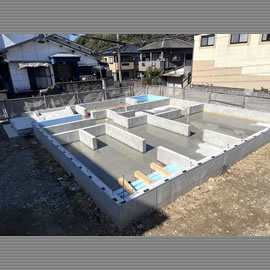 基礎工事