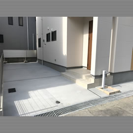 玄関、エントランス
