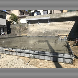 基礎工事