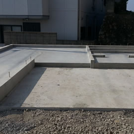 基礎工事