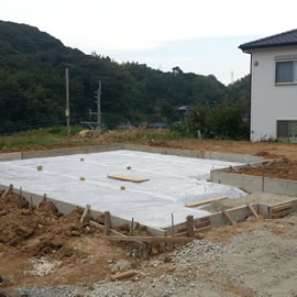 基礎工事