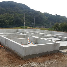 基礎工事
