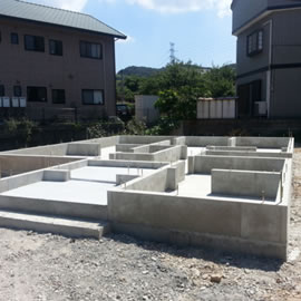 基礎工事